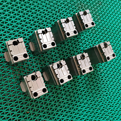 terminal block 13933 2c